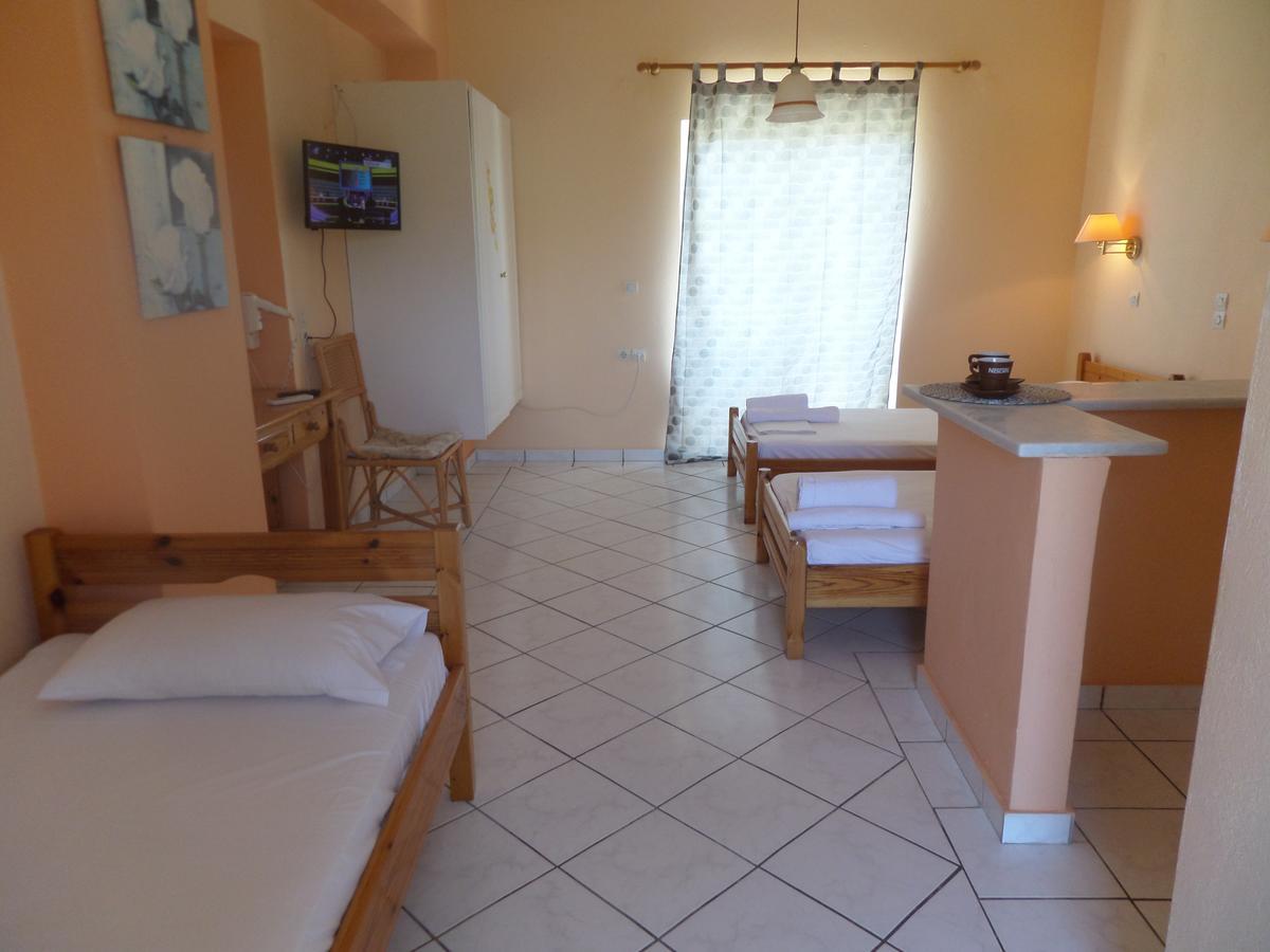 Pansion Tonia Aparthotel Kota Zakynthos Bagian luar foto